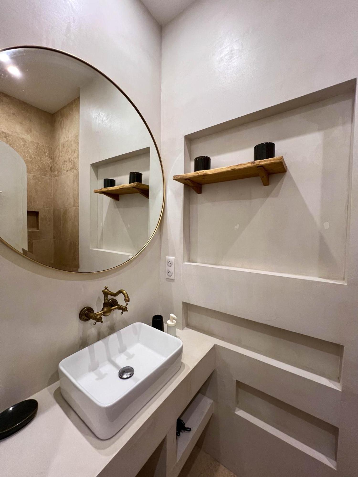 Chic Et Boheme A Endoume, A Deux Pas Du Vieux-Port Apartment Марсилия Екстериор снимка